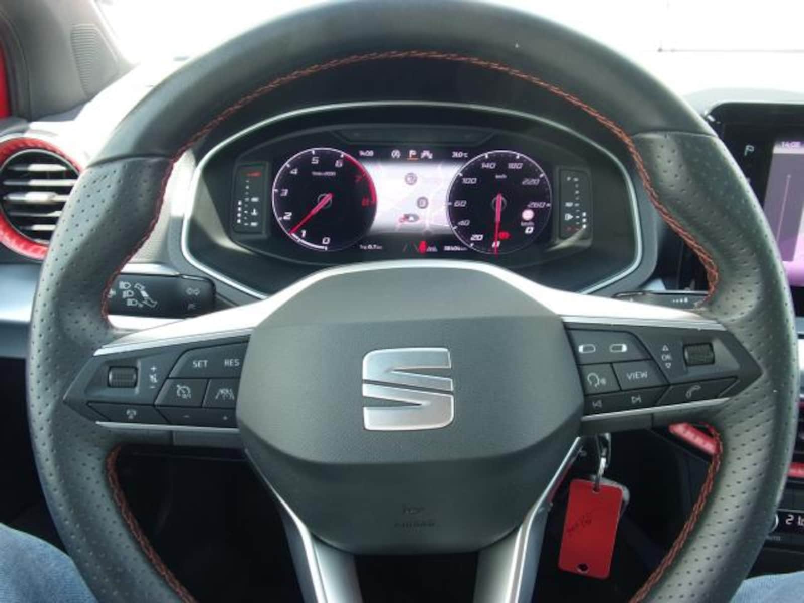 SEAT Arona – Bild 15