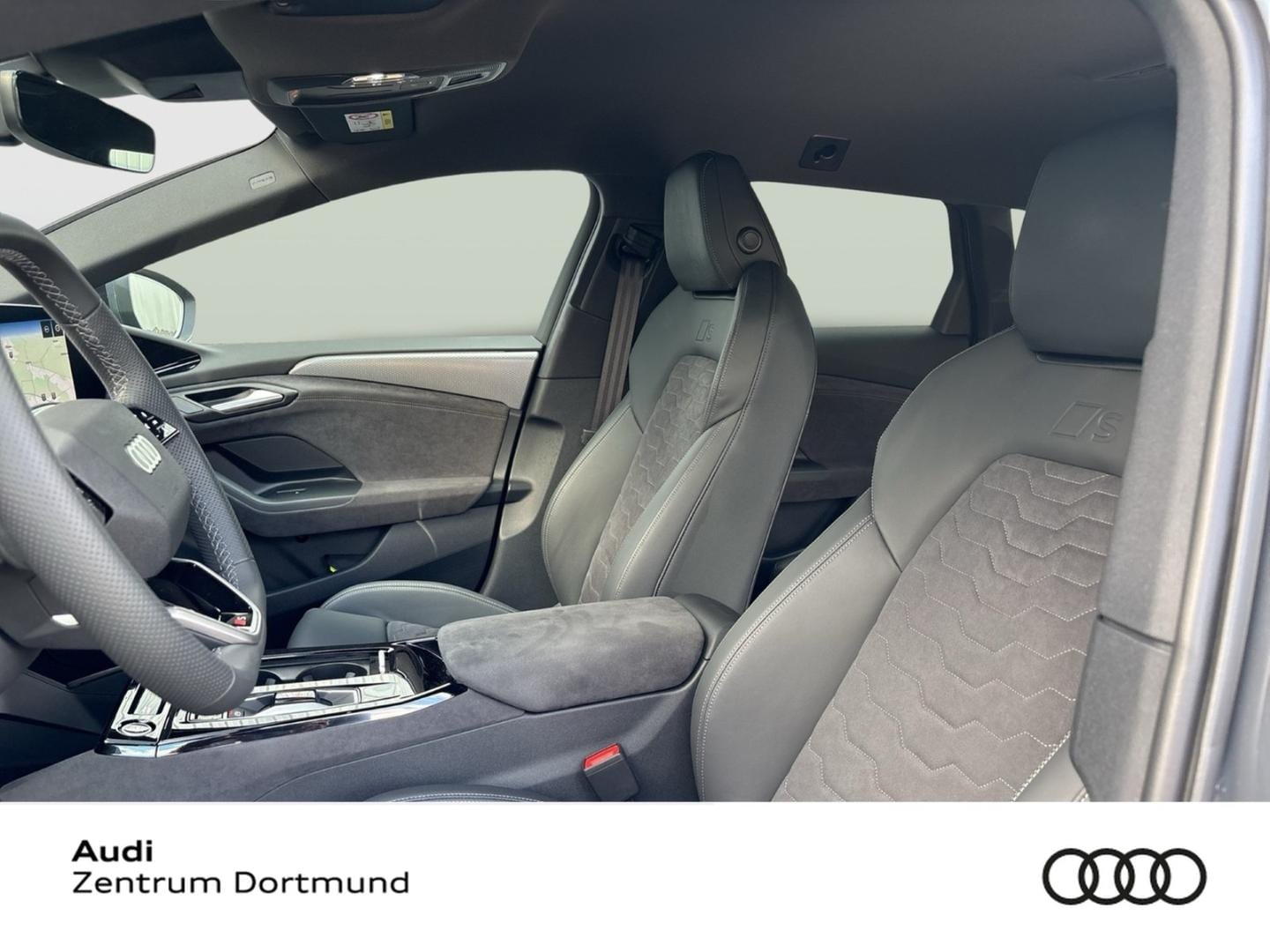 Bild über Audi A6 Avant e-tron e-tron - für weitere Informationen kontaktieren Sie den Audi Partner