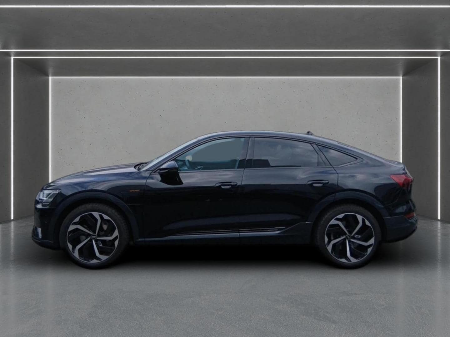Bild über Audi e-tron Sportback advanced 55 quattro - für weitere Informationen kontaktieren Sie den Audi Partner