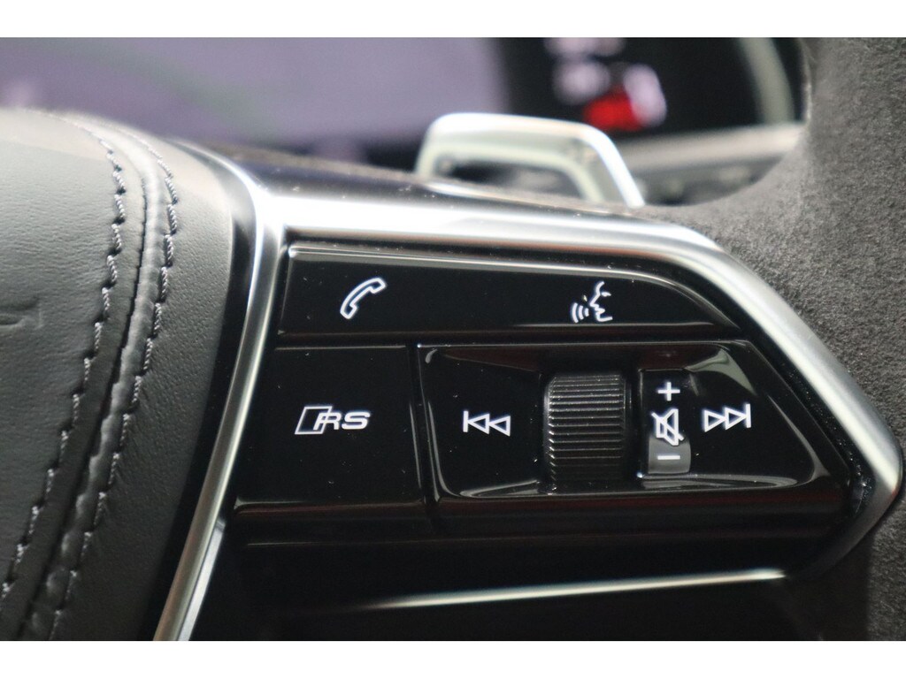 Image about Audi RS 6 Avant performance performance quattro tiptronic