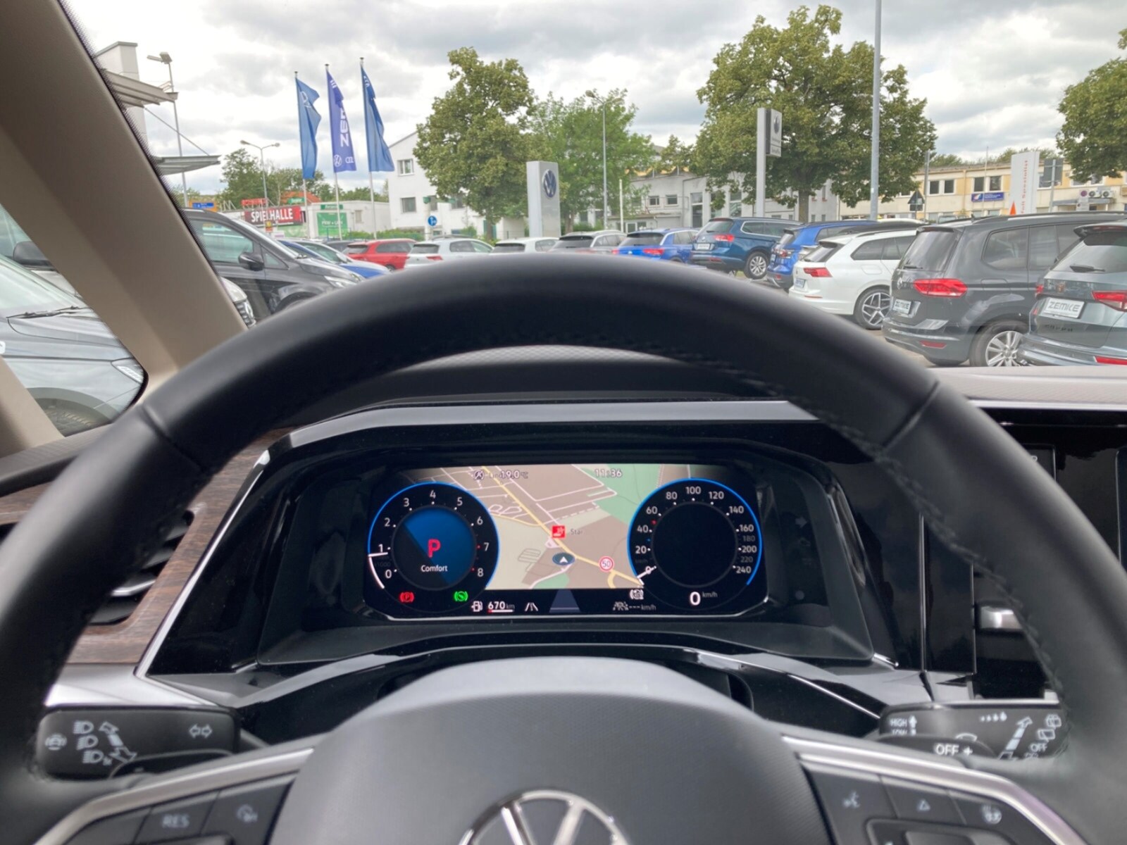 Volkswagen Multivan Langversion – Bild 15