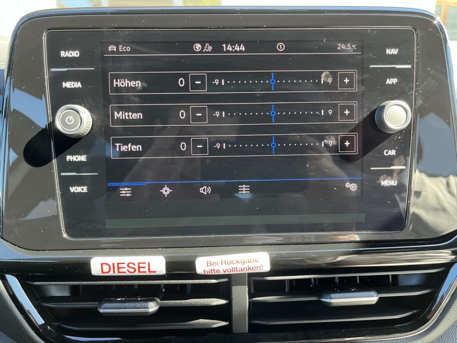 Volkswagen T-Roc – Bild 23
