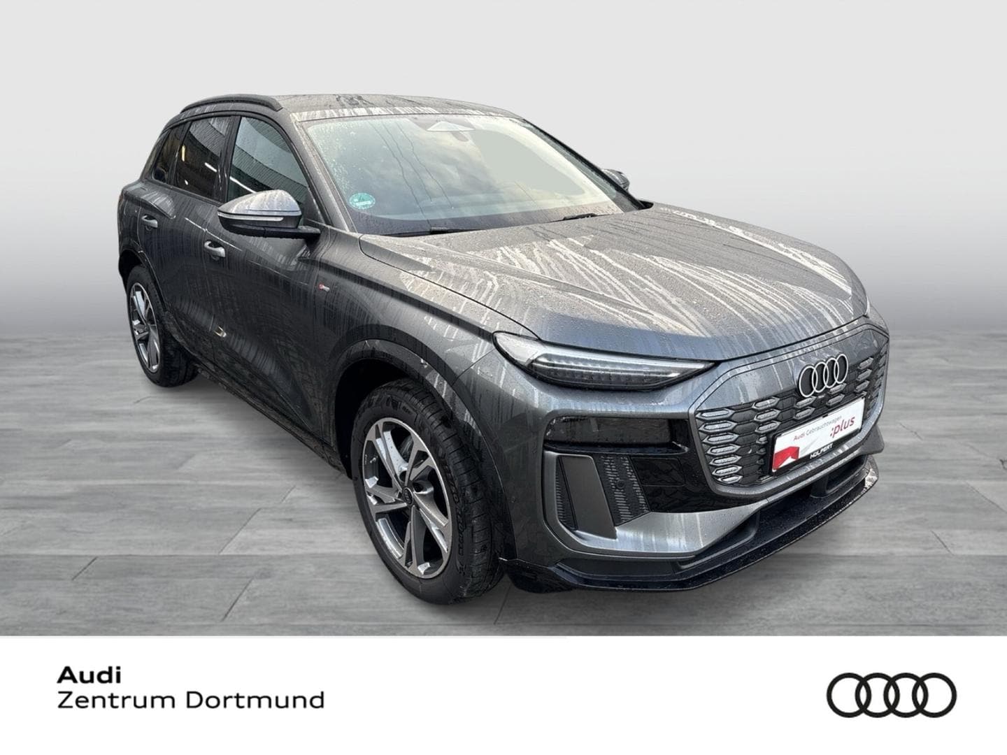Bild über Audi Q6 SUV e-tron S line business e-tron performance 225 kW - für weitere Informationen kontaktieren Sie den Audi Partner