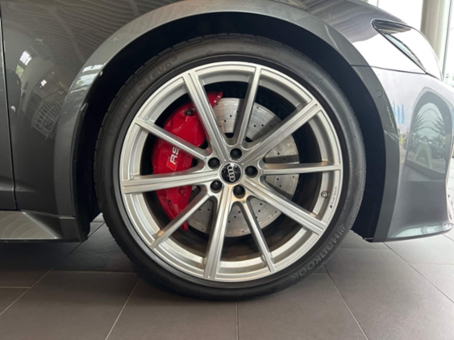 Audi RS 6 Avant
