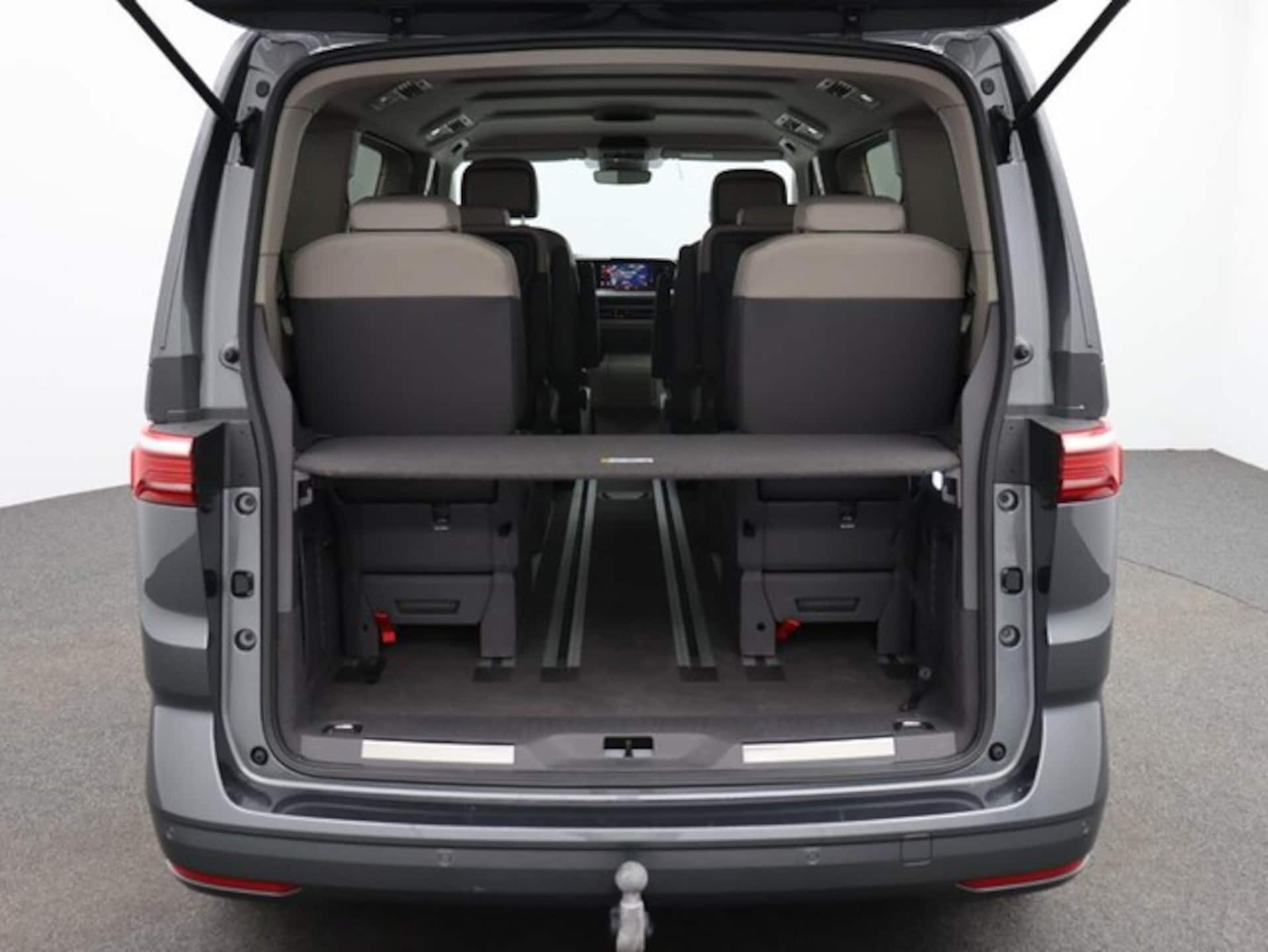 Volkswagen Multivan Style