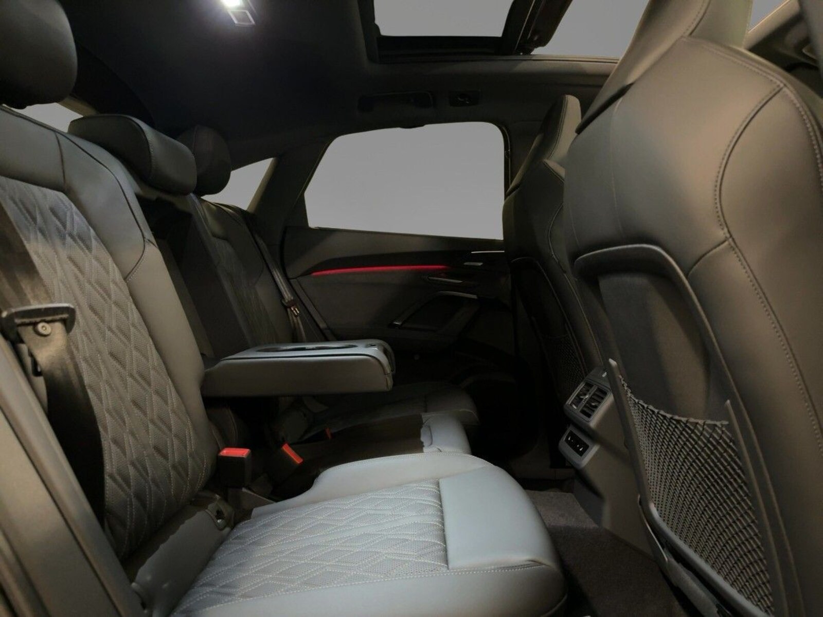 Audi Q5 Sportback – Bild 10