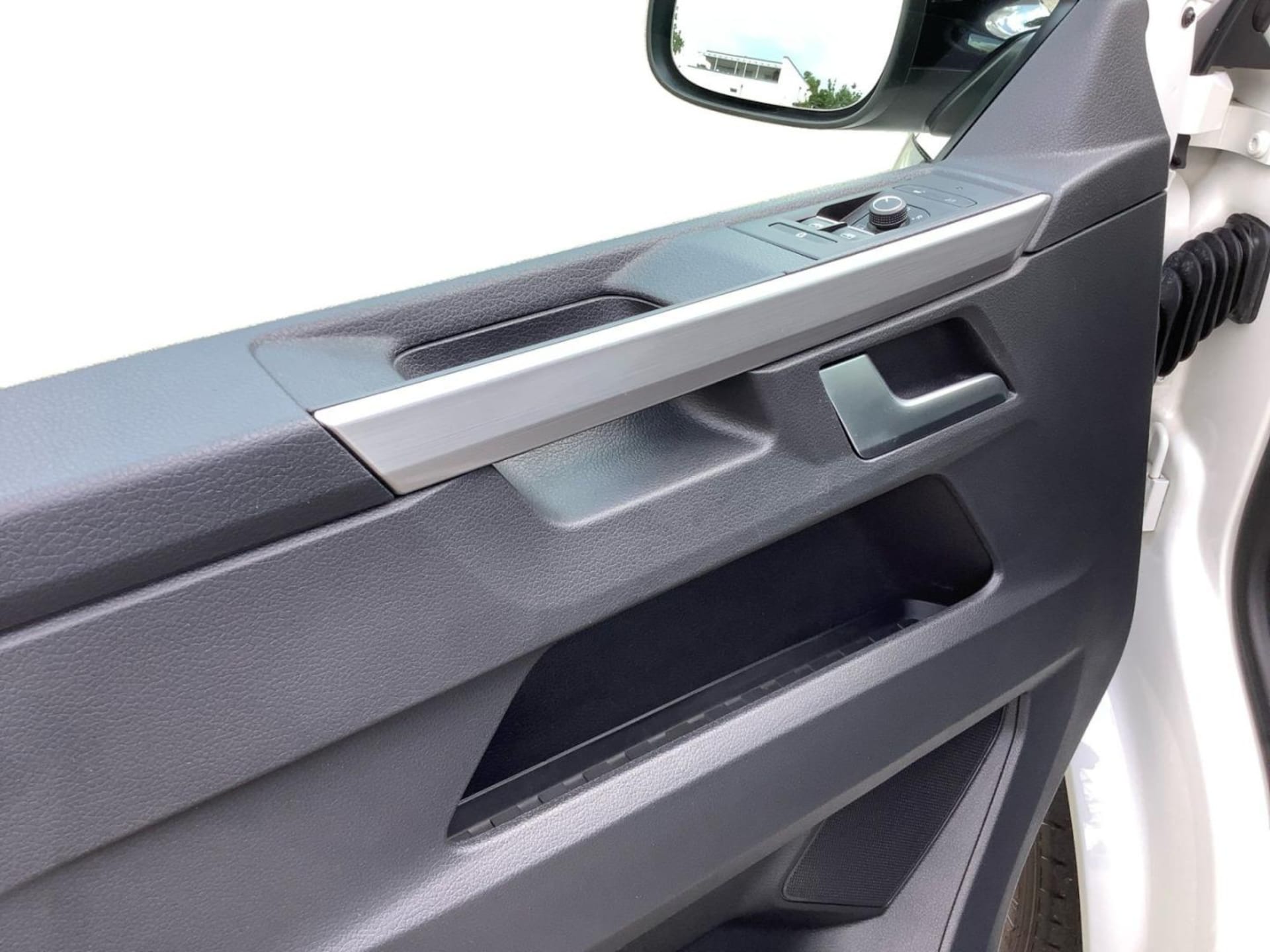 Volkswagen T6.1 California Beach