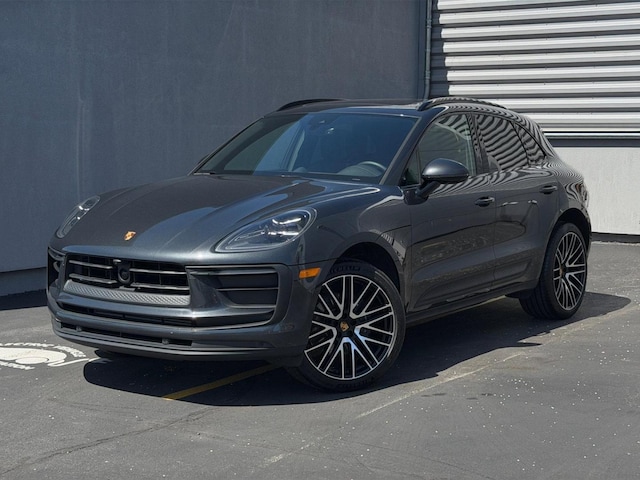 Photo of 2026 Porsche Macan 