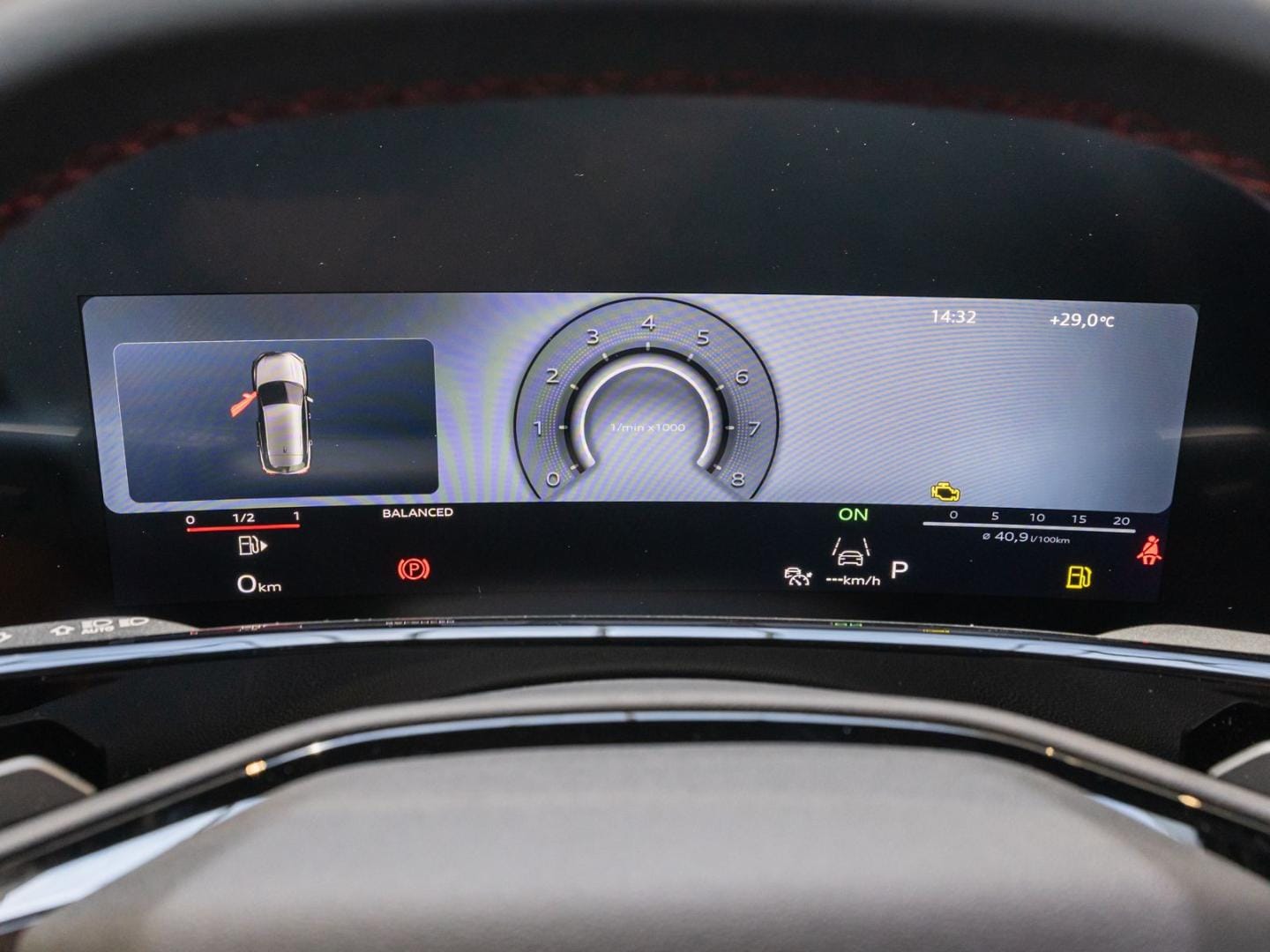 Bild über Audi Q3 SUV TFSI 110 kW S tronic - für weitere Informationen kontaktieren Sie den Audi Partner