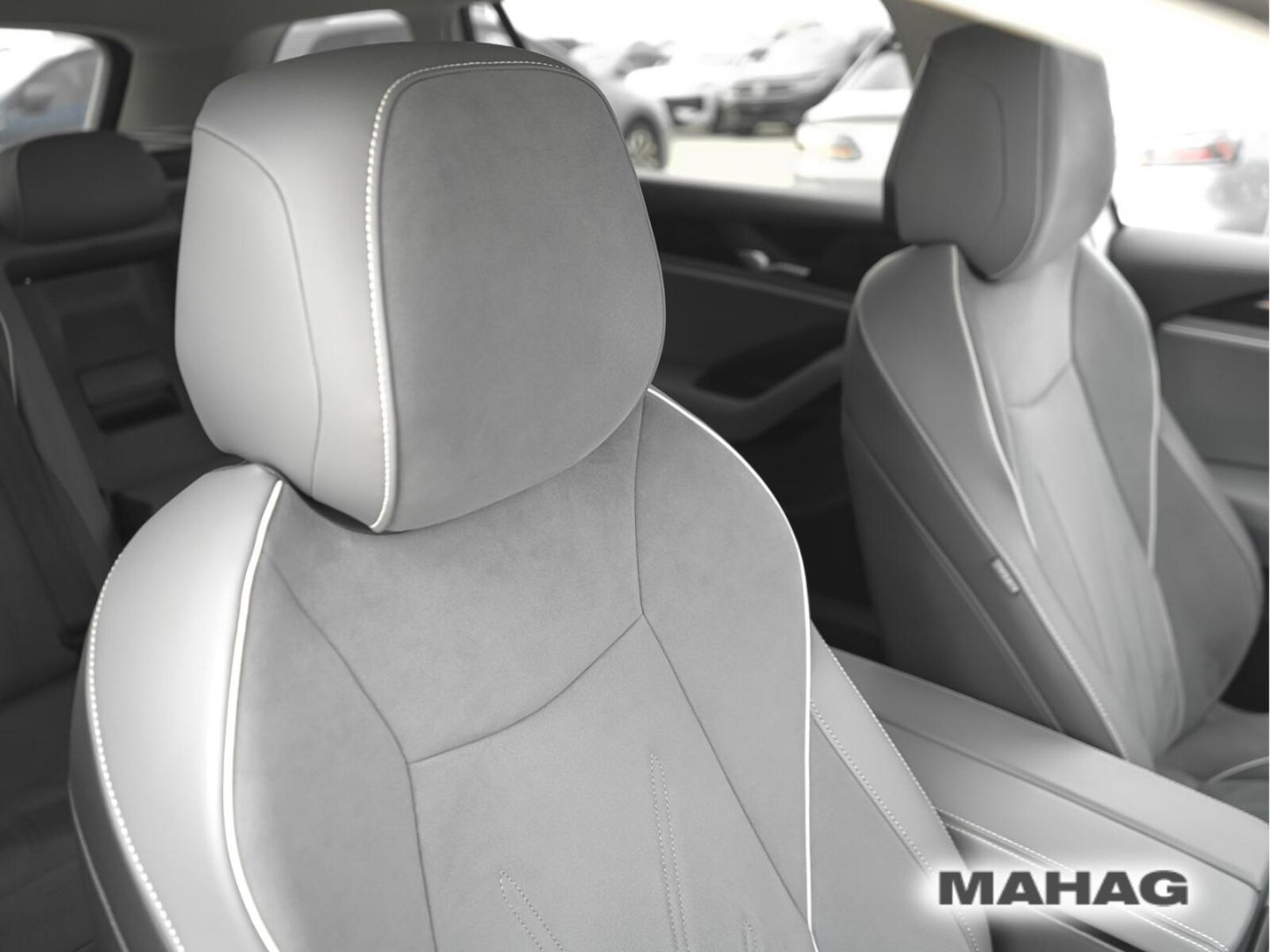 Volkswagen Passat – Bild 14