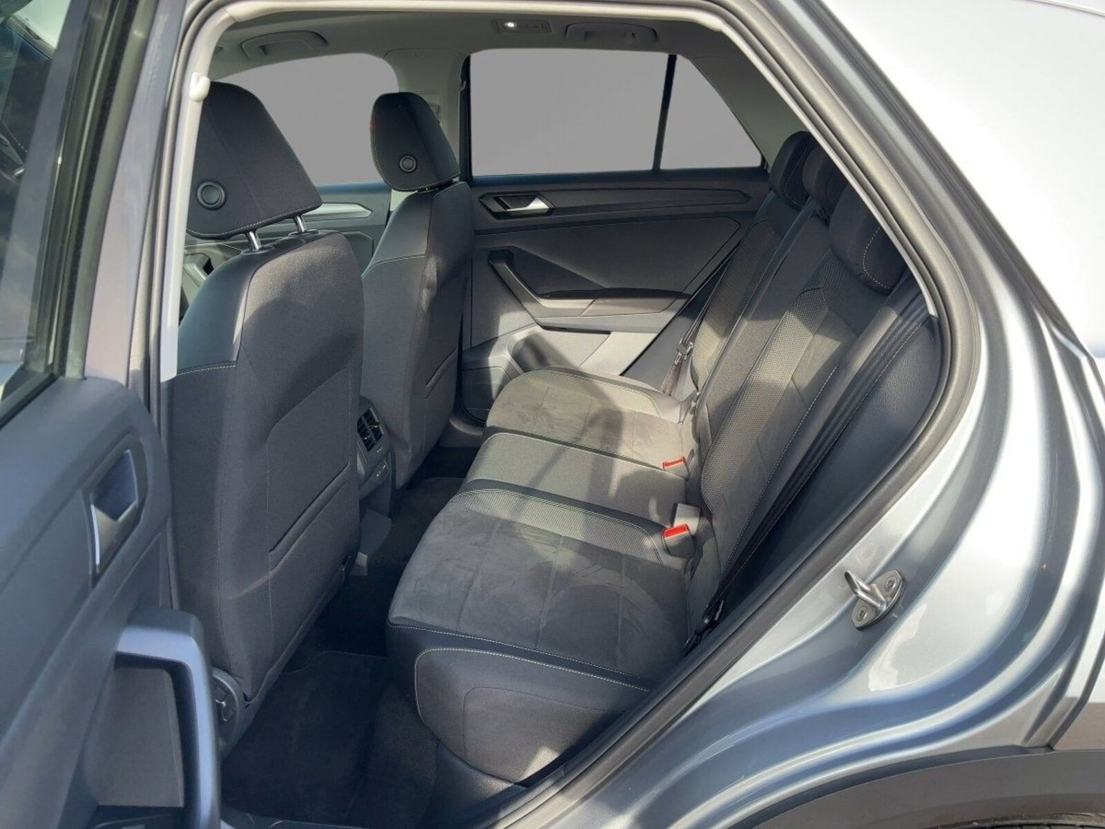 Volkswagen T-Roc – Bild 10