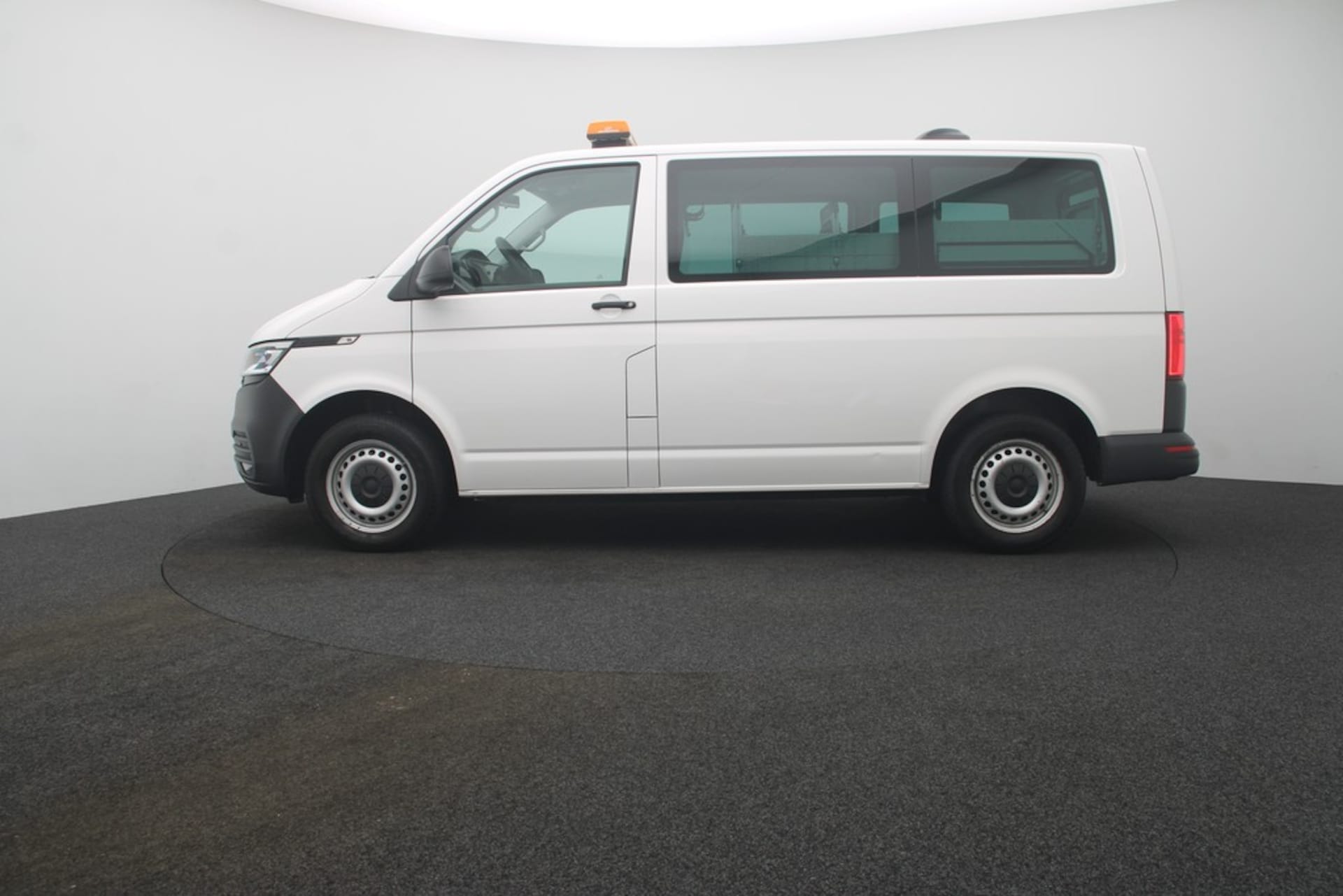 Volkswagen T6.1 Transporter Kombi kurzer Radstand