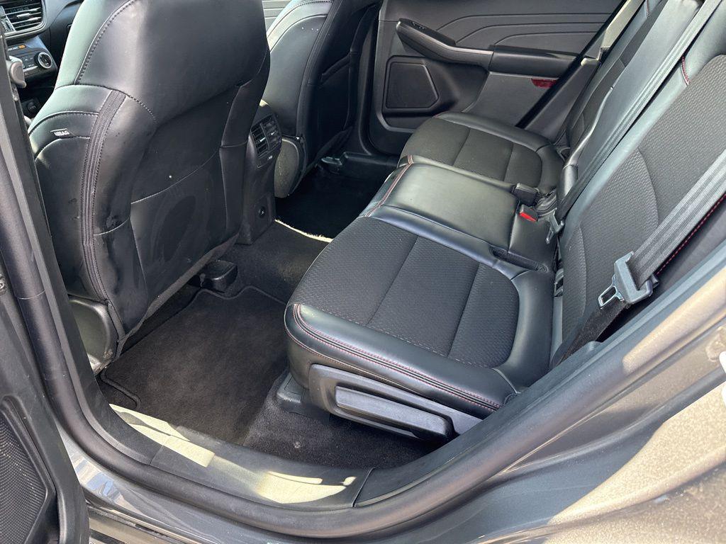 2025 Ford Escape ST-Line - Photo 17