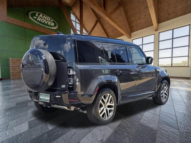 2023 Land Rover Defender