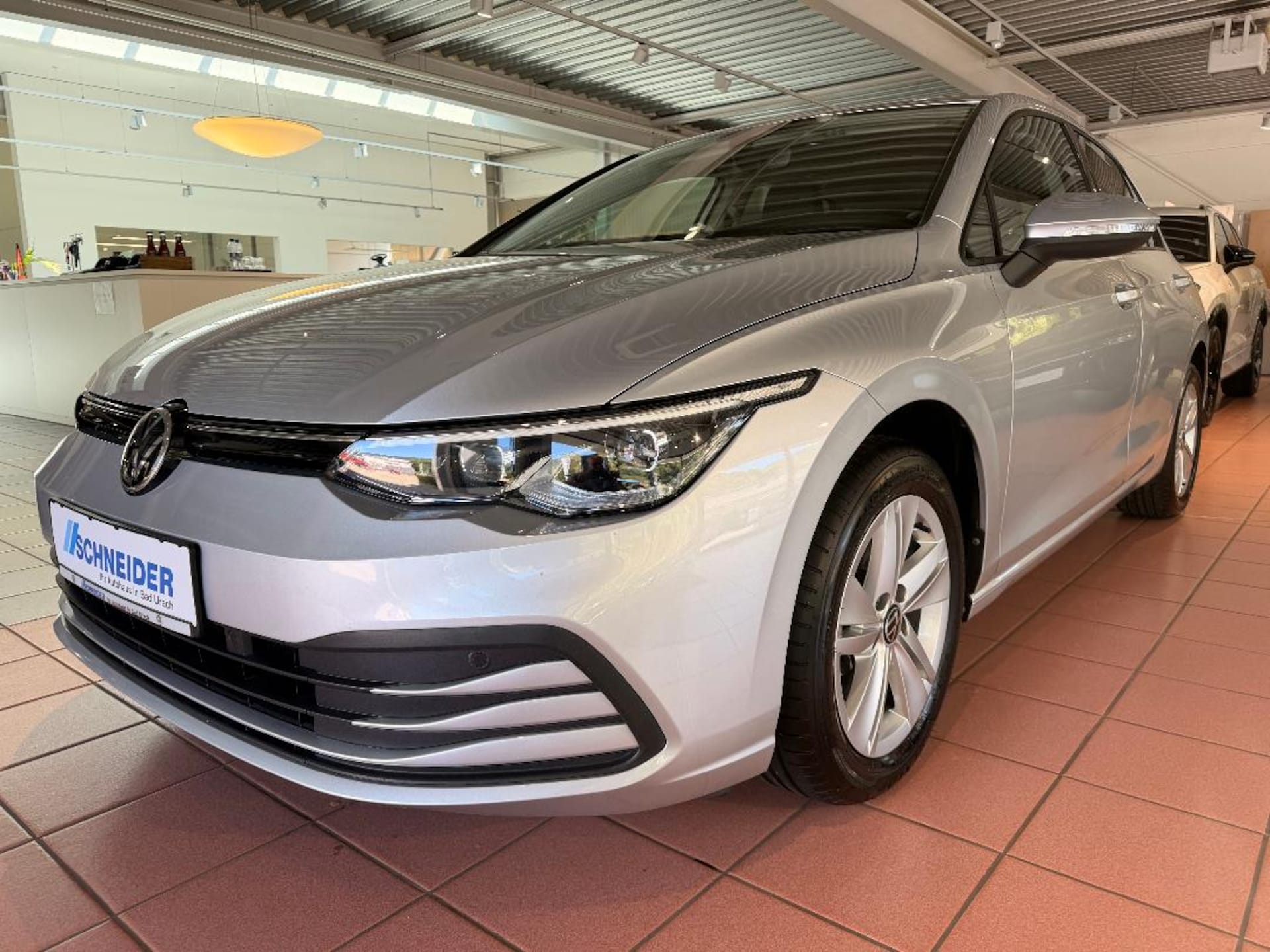 Volkswagen Golf Life