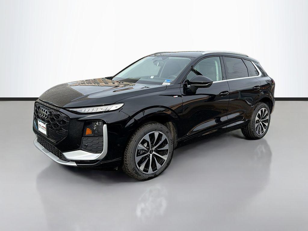 2026 Audi Q3 S line quattro's photo