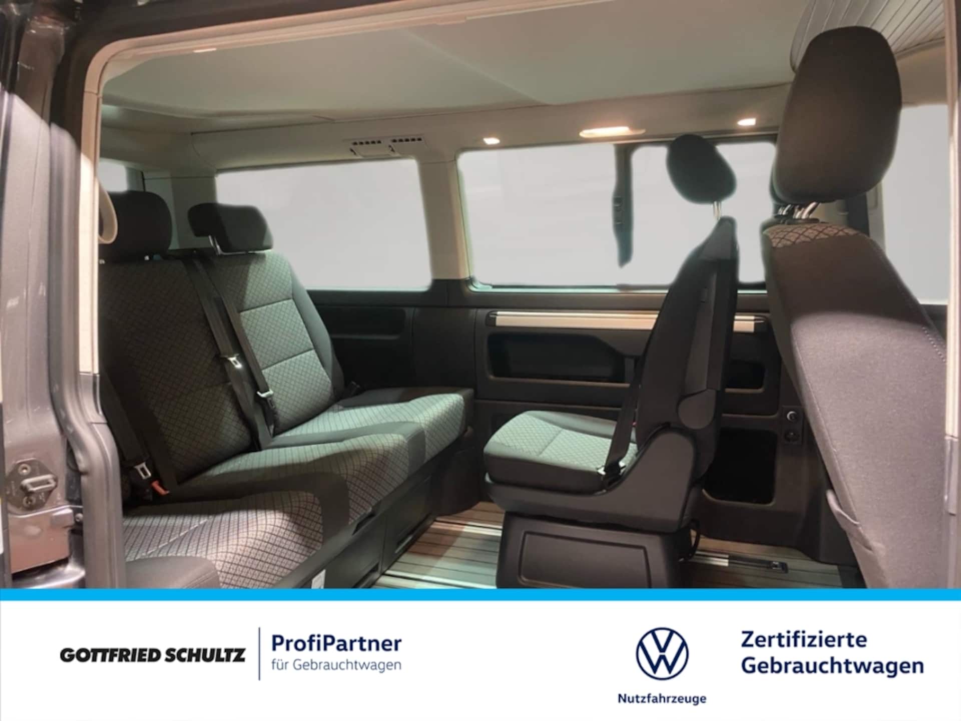 Volkswagen T6.1 California Beach