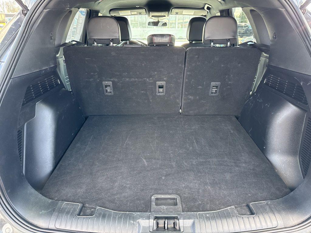 2025 Ford Escape ST-Line - Photo 18