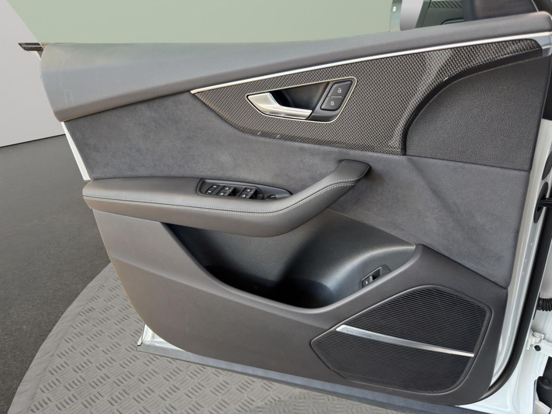 Audi Q8 SUV