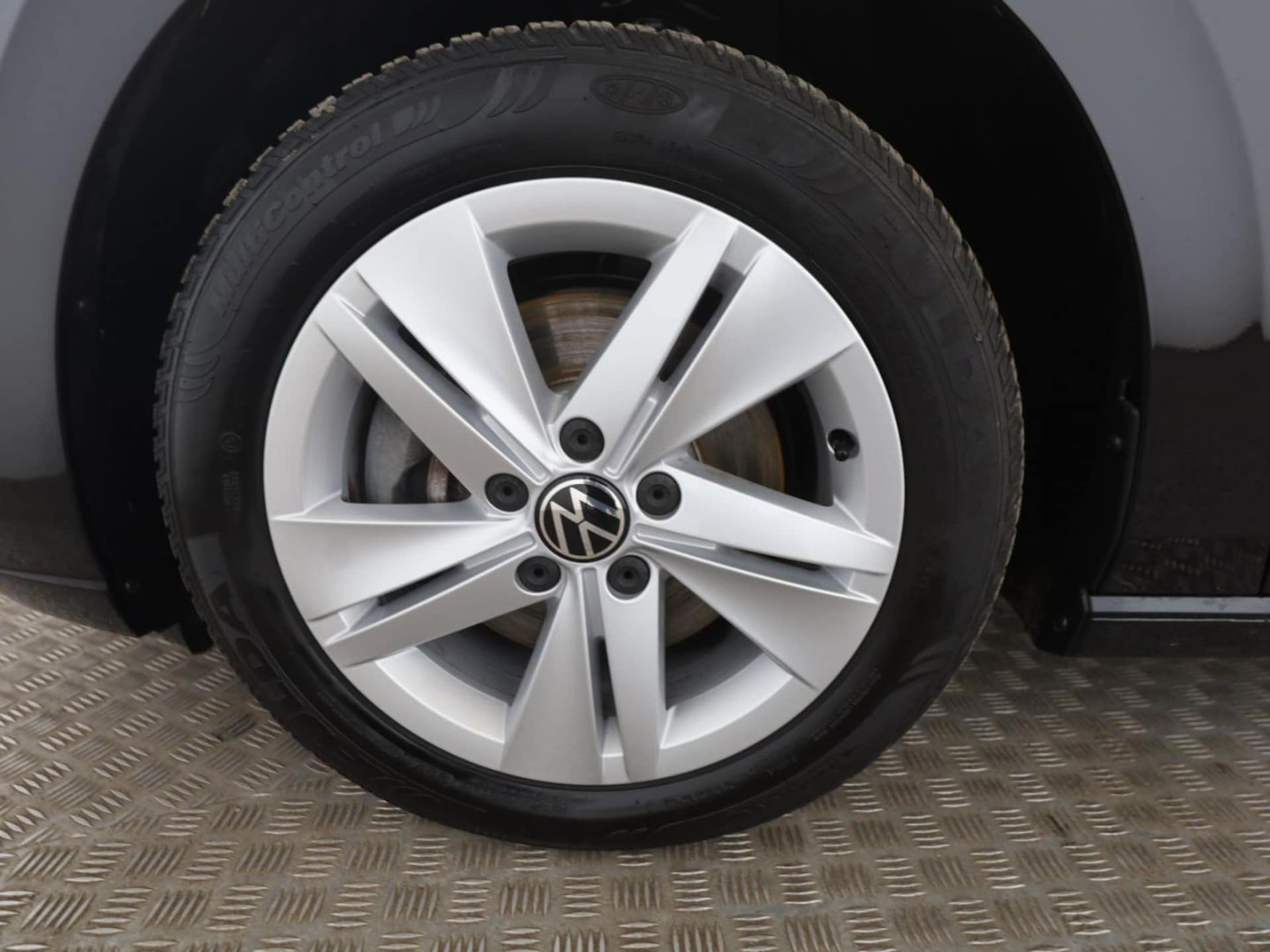 Volkswagen Golf Variant Life