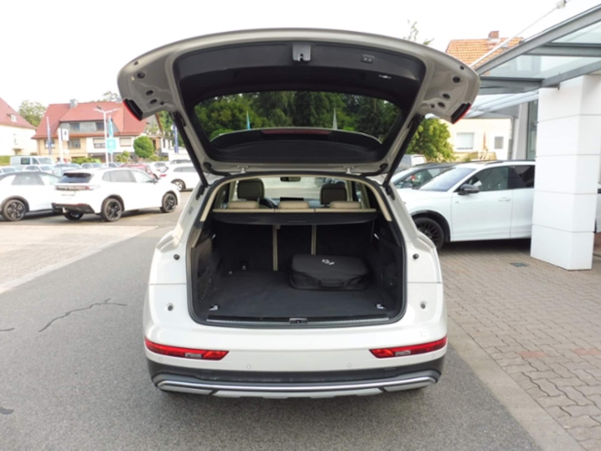 Audi Q5 TFSI e advanced