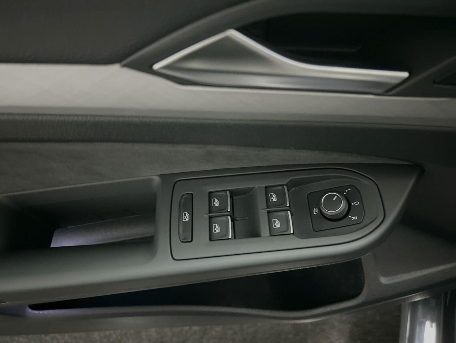 Volkswagen Golf Variant – Bild 13