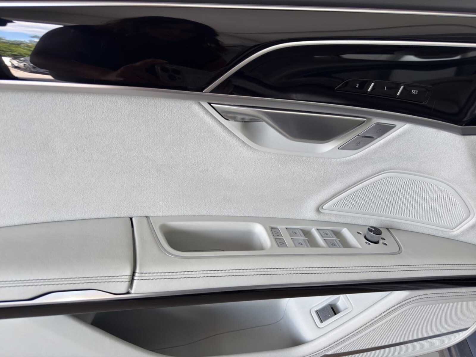 Audi A8 – Bild 13