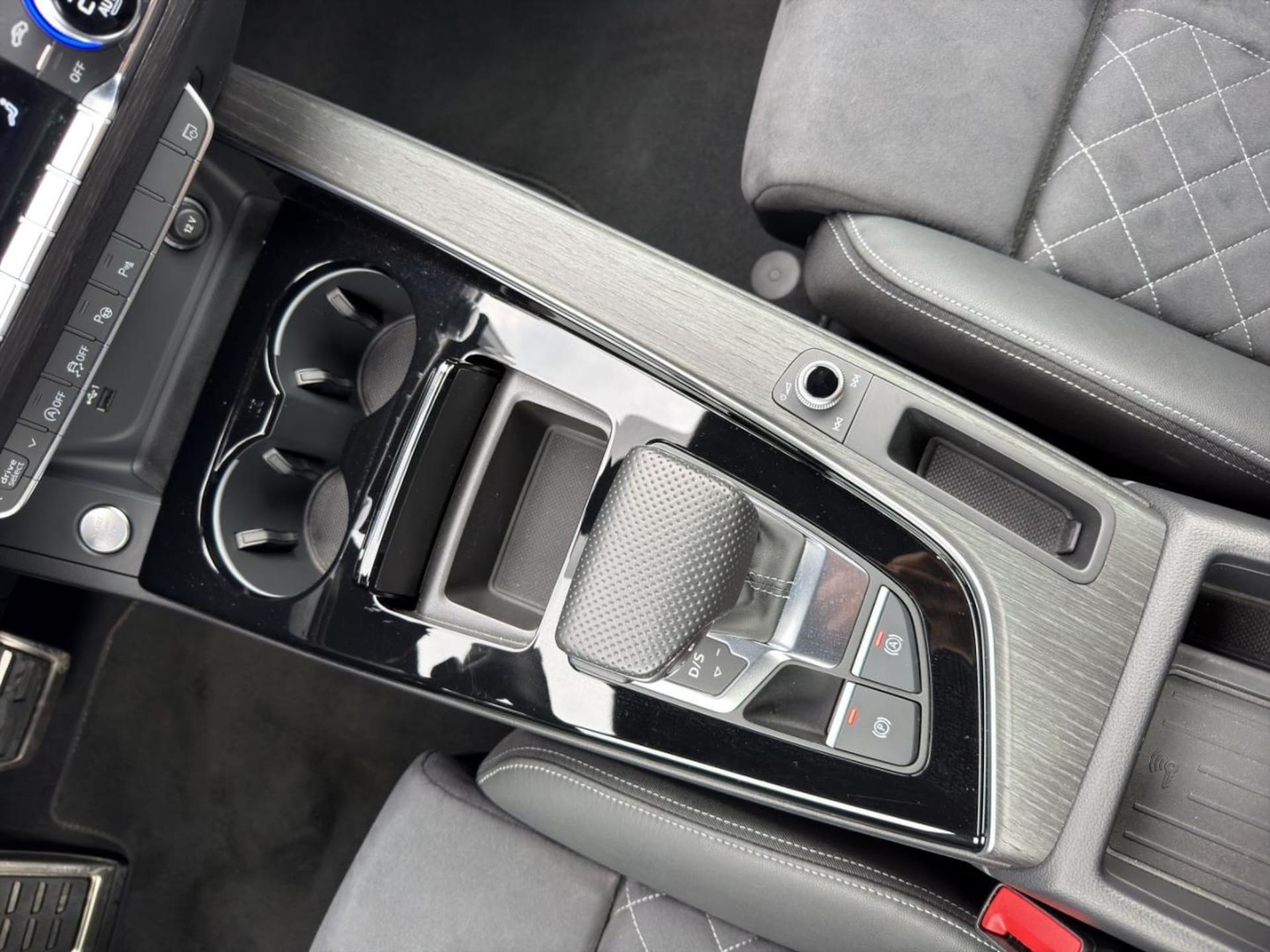 Audi A4 Avant S line