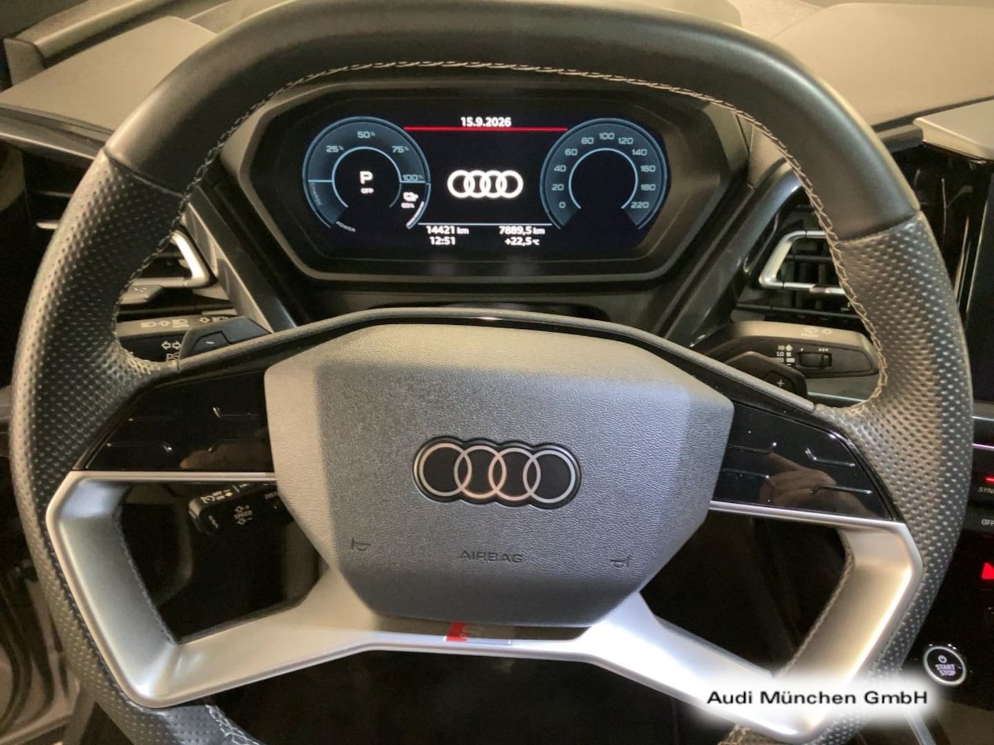 Bild über Audi Q4 Sportback e-tron 35 e-tron - für weitere Informationen kontaktieren Sie den Audi Partner