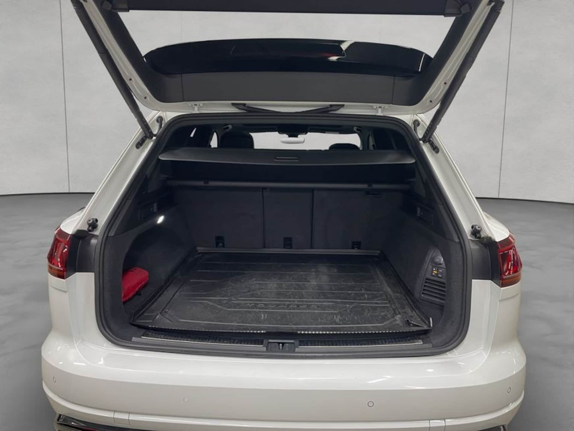 Volkswagen Touareg R