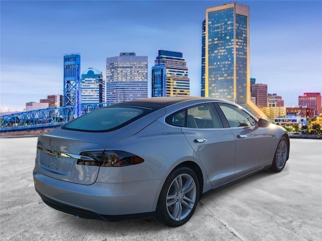 2013 Tesla Model S