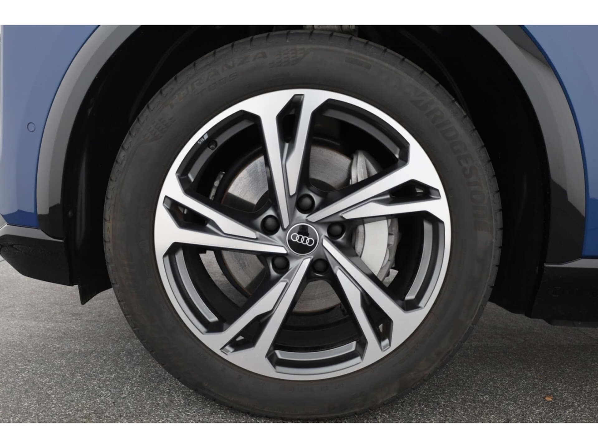 Audi Q6 SUV e-tron