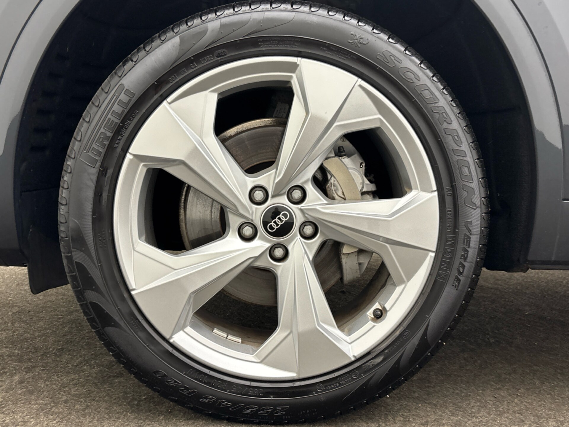 Audi Q5 SUV Advanced