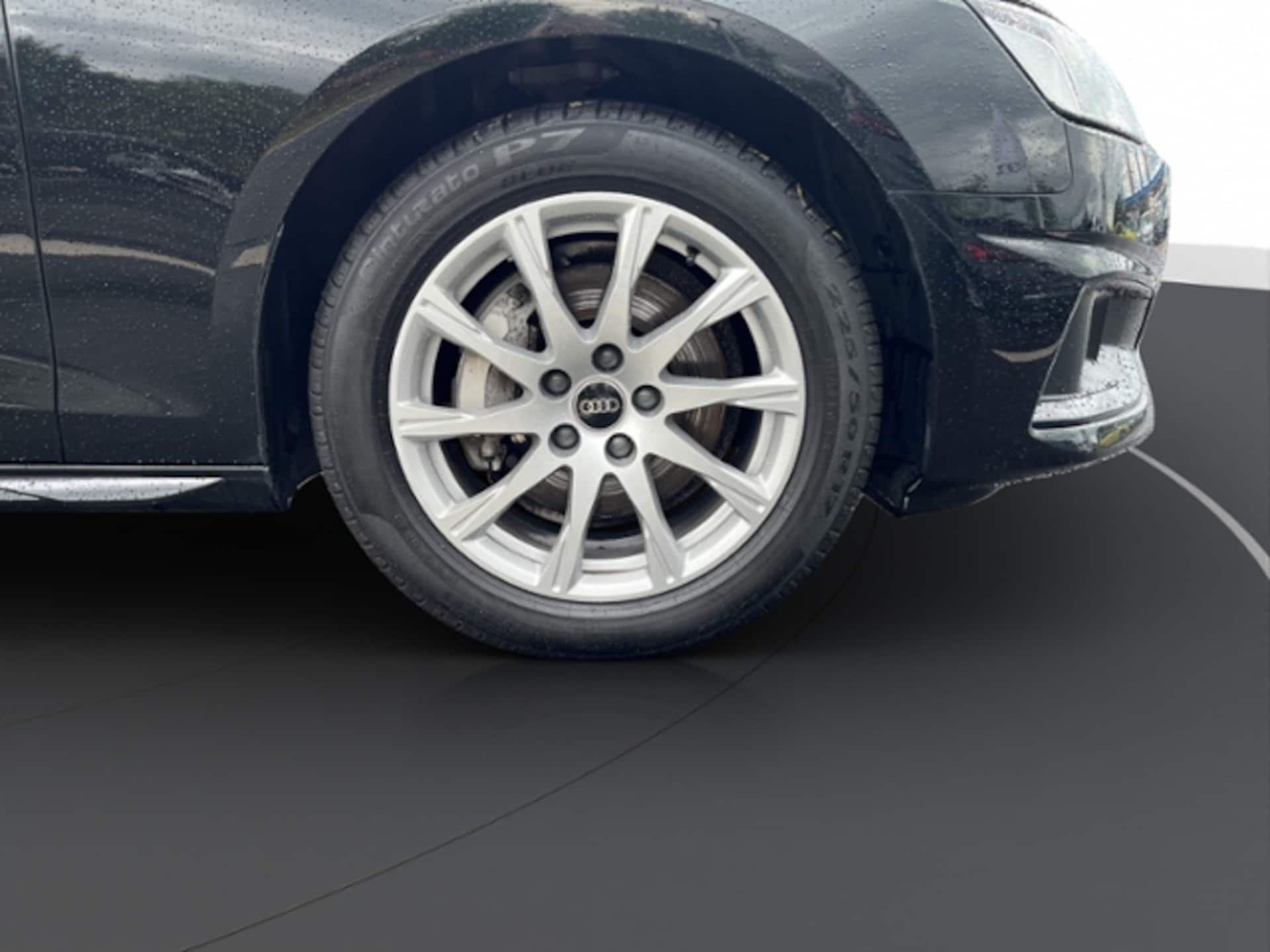Audi A4 Avant Advanced