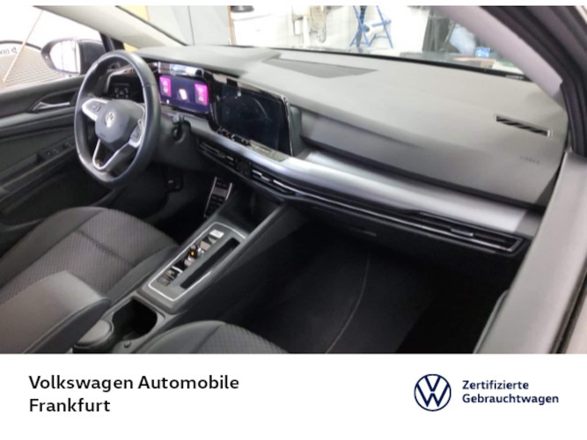 Volkswagen Golf Active