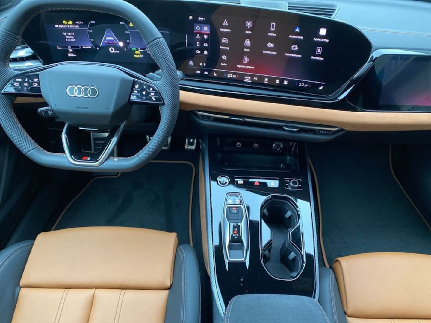 Bild über Audi A5 Avant TDI quattro 150 kW S tronic - für weitere Informationen kontaktieren Sie den Audi Partner