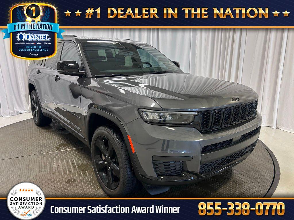 2022 Jeep Grand Cherokee L Altitude 4x4's photo