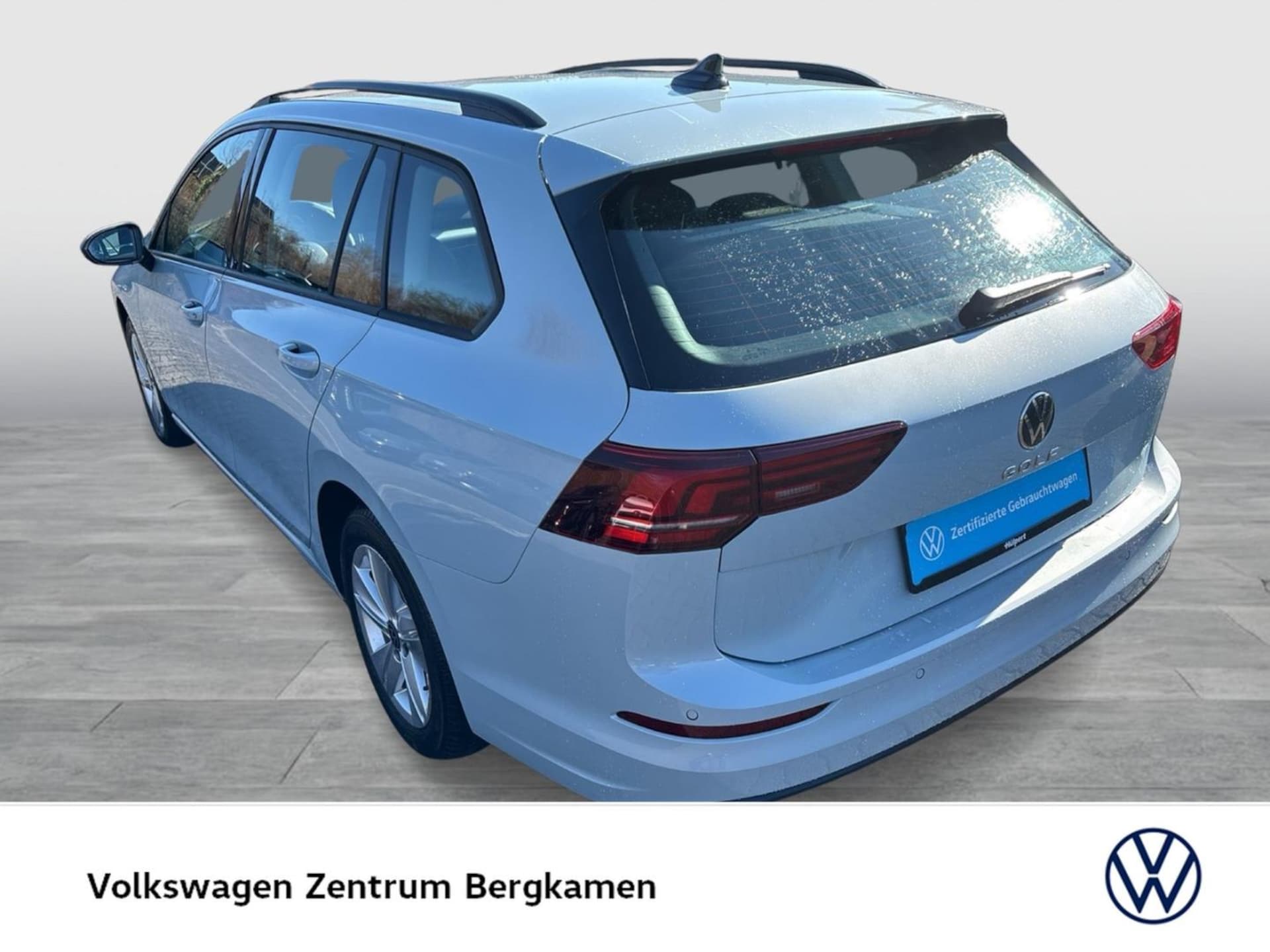 Volkswagen Golf Variant Life