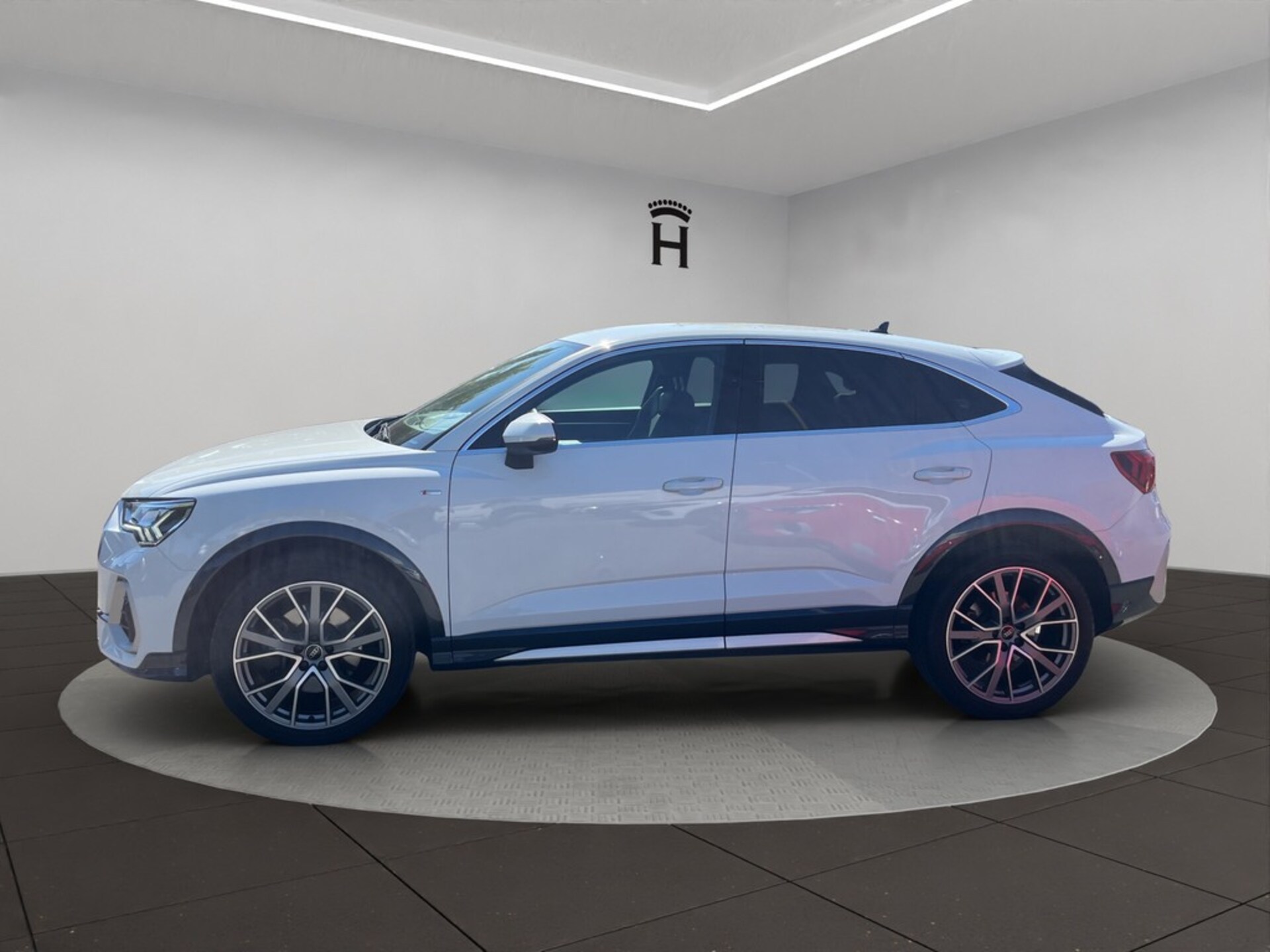 Audi Q3 Sportback S line