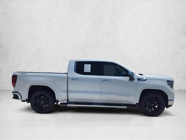 2024 GMC Sierra