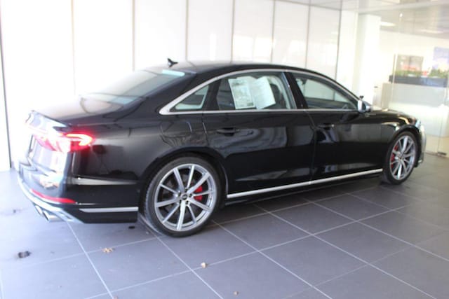 2023 Audi S8