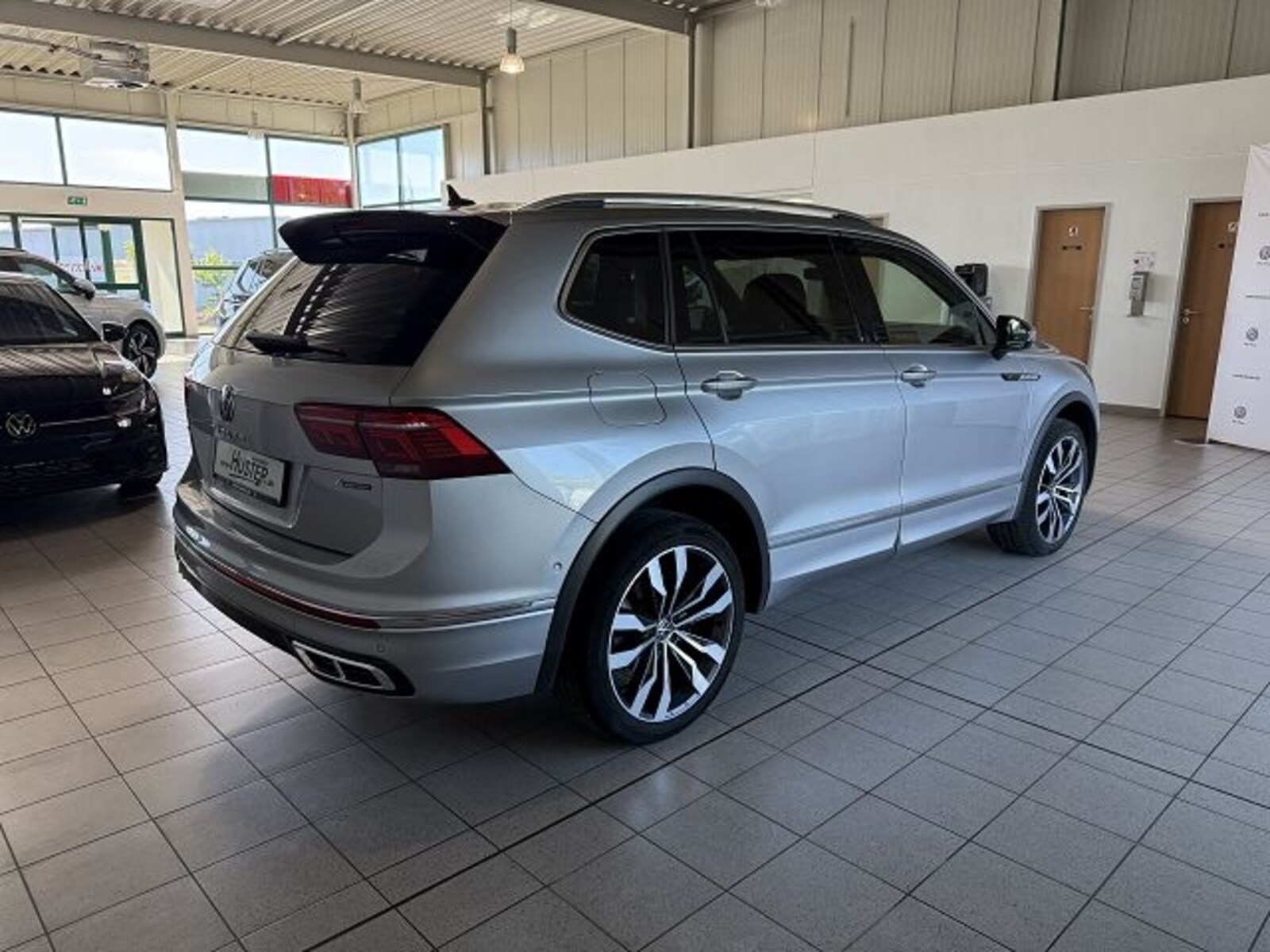 Volkswagen Tiguan Allspace – Bild 8