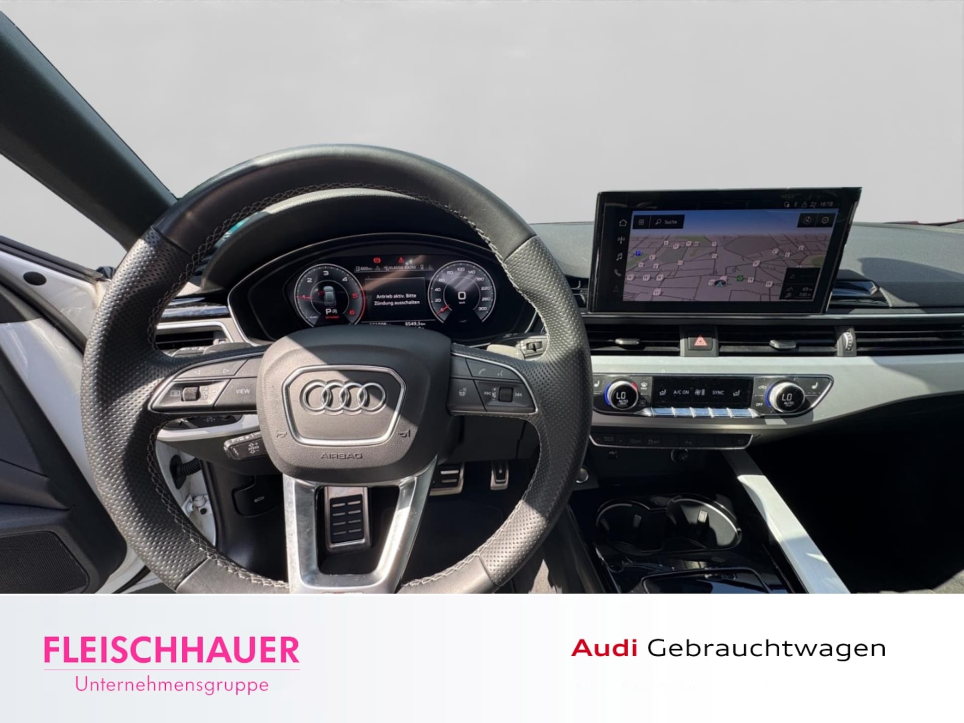 Audi A4 Avant S line