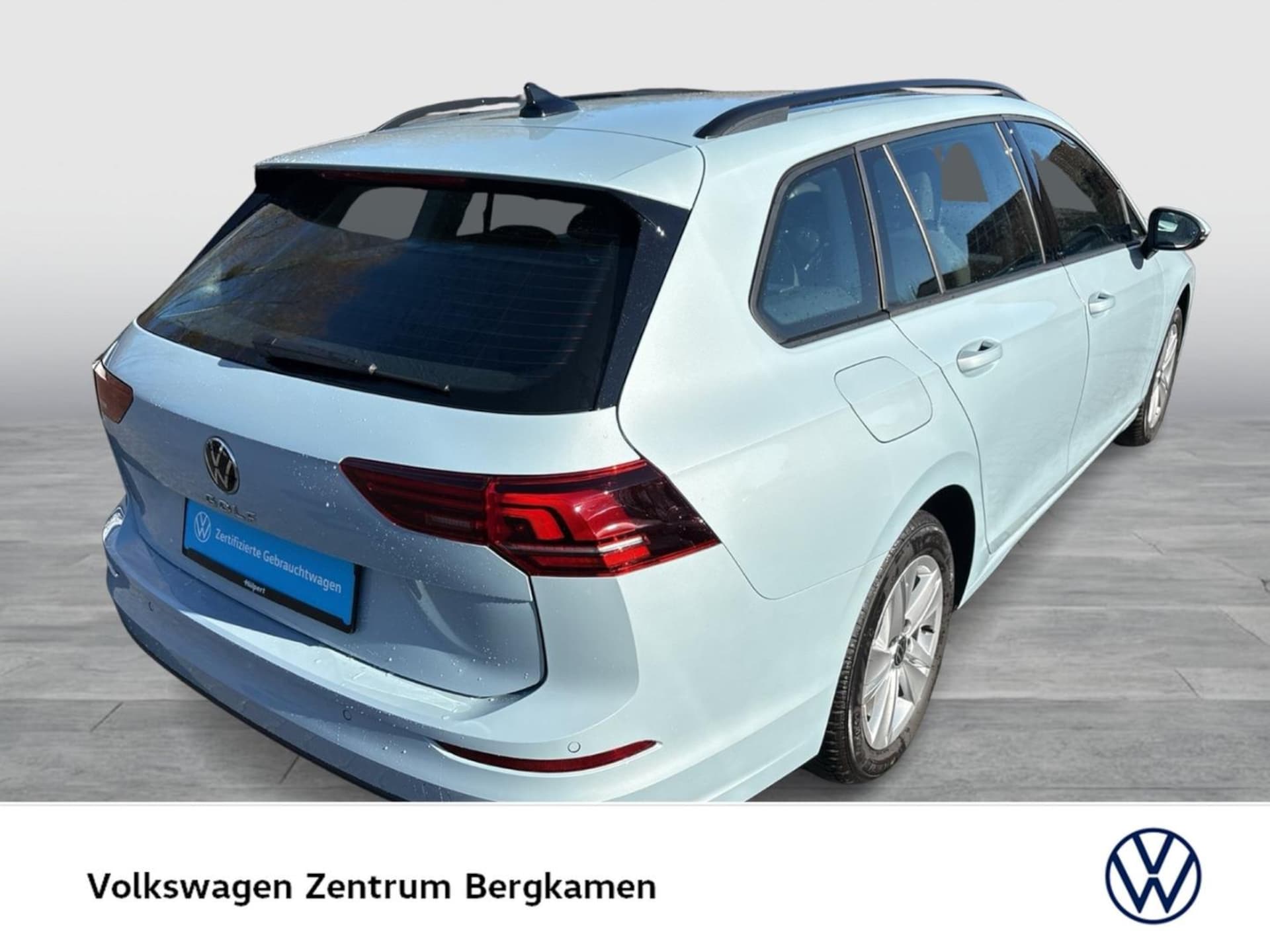 Volkswagen Golf Variant Life