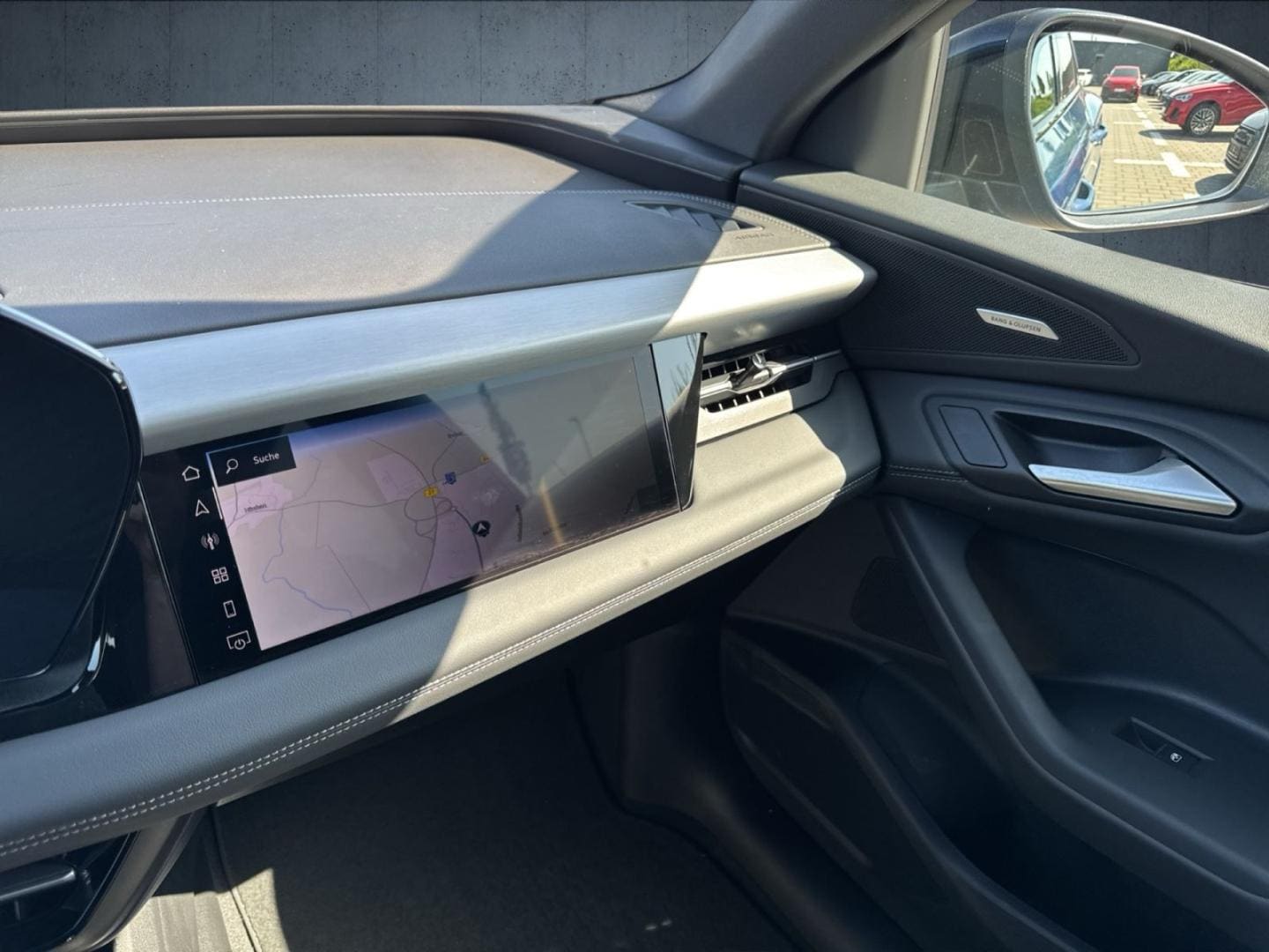 Bild über Audi SQ6 SUV e-tron e-tron quattro - für weitere Informationen kontaktieren Sie den Audi Partner