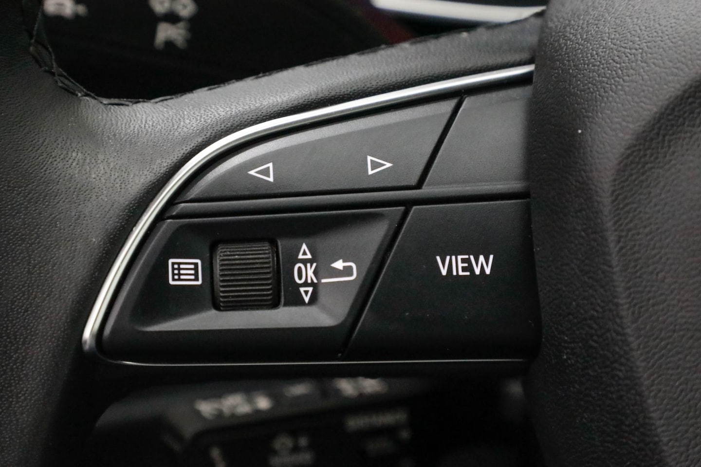 Bild über Audi Q3 advanced 40 TDI quattro S tronic - für weitere Informationen kontaktieren Sie den Audi Partner
