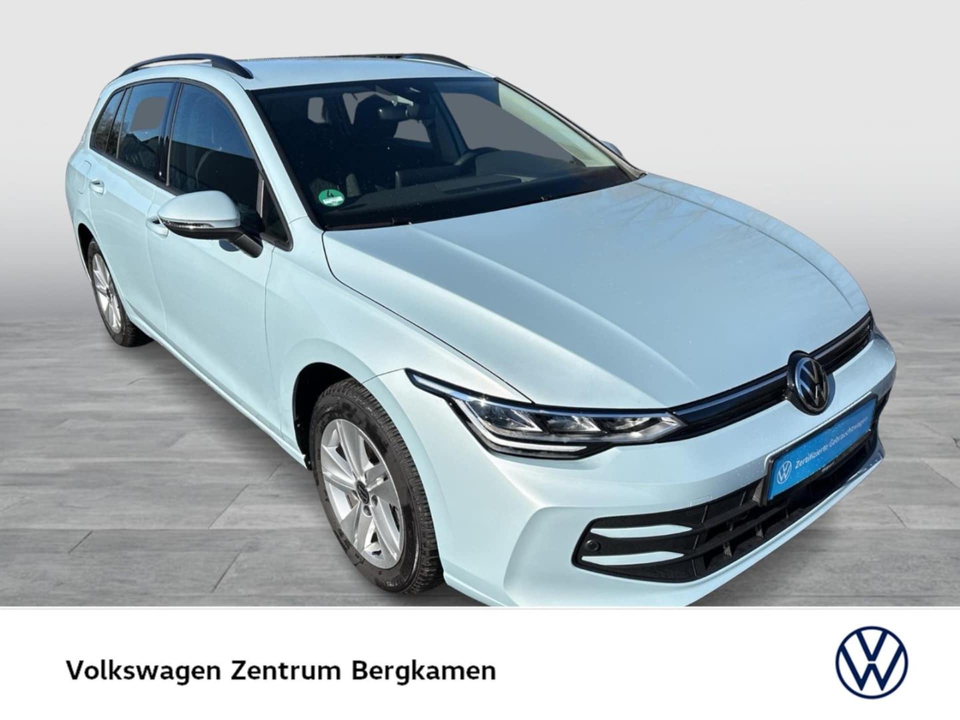 Volkswagen Golf Variant Life