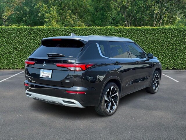 2024 Mitsubishi Outlander