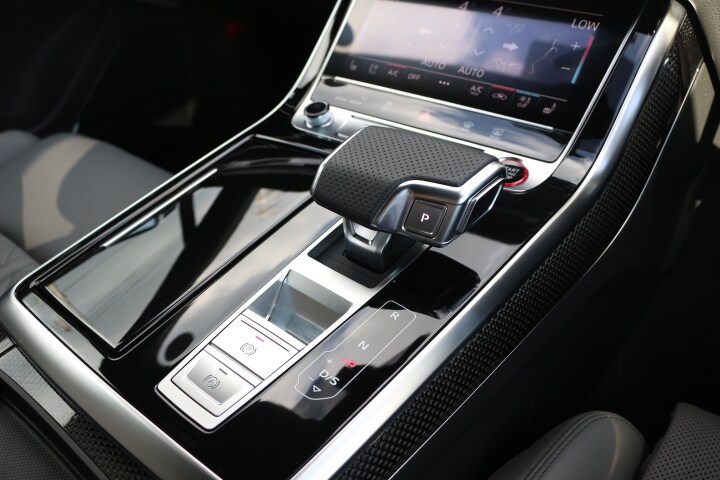 Image about Audi SQ7 SQ7 TFSI 373(507) kW(PS) tiptronic