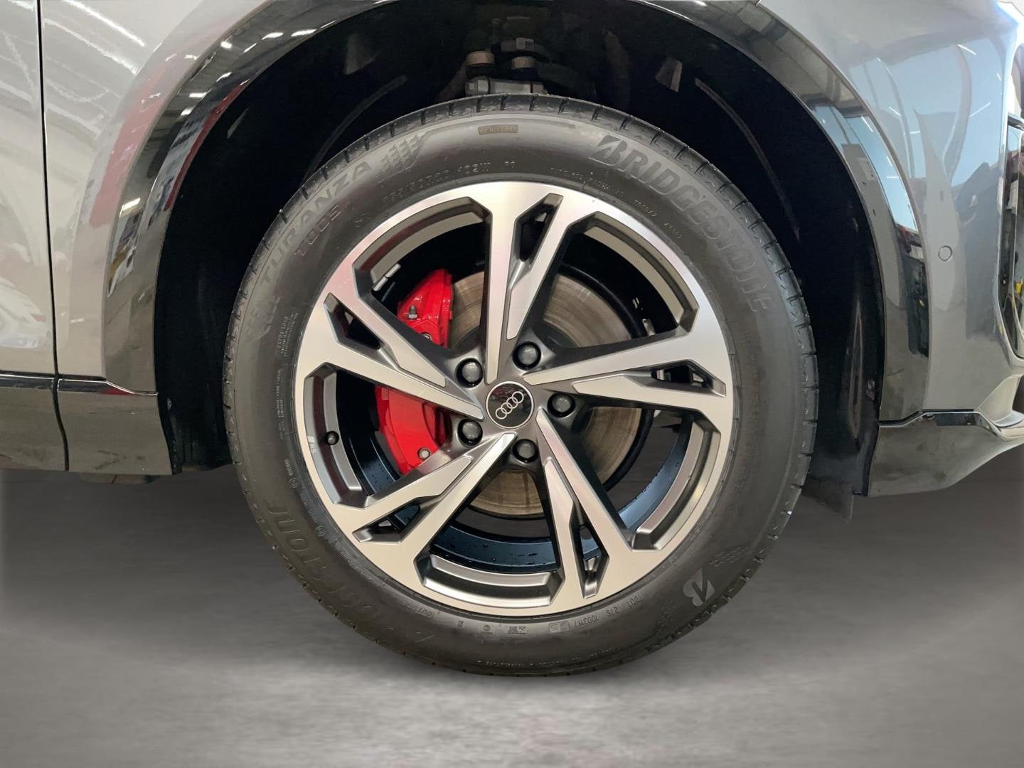 Bild über Audi Q6 SUV e-tron e-tron quattro - für weitere Informationen kontaktieren Sie den Audi Partner